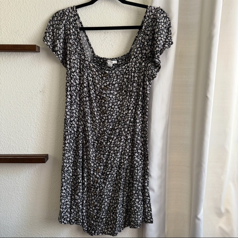 Floral Shift Dress | American Eagle Outfitters